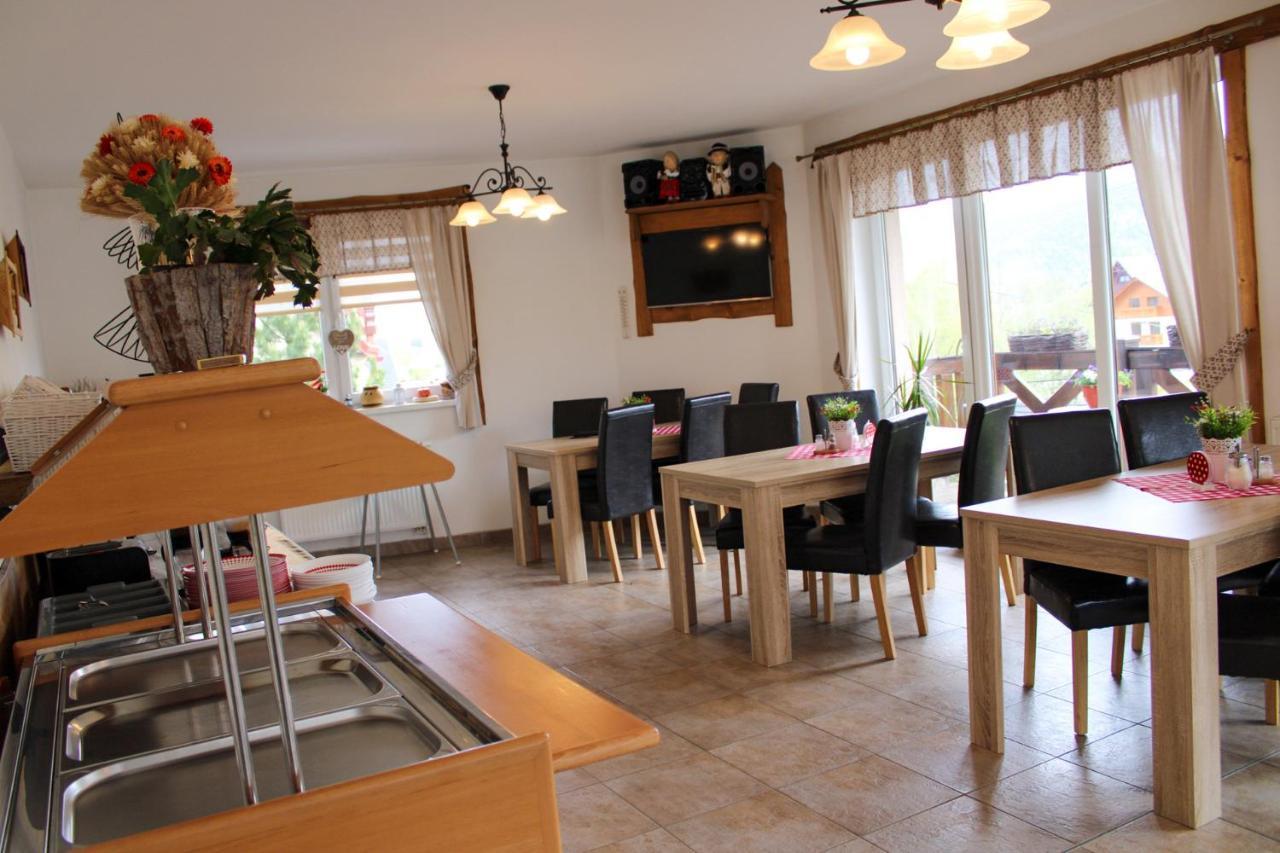 Privat Gazda Pension Ждьяр Экстерьер фото