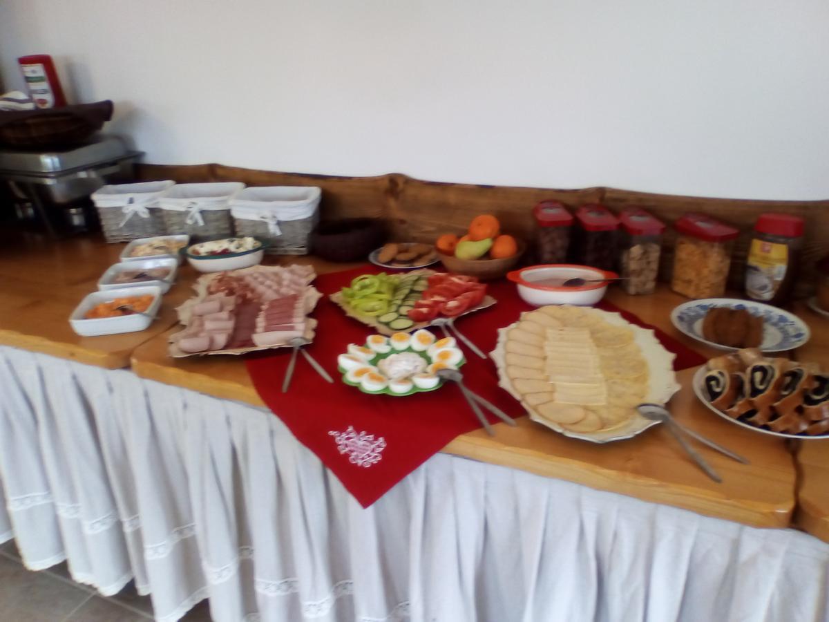 Privat Gazda Pension Ждьяр Экстерьер фото